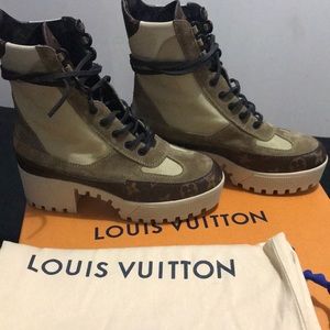 ❌SOLD❌ Louis Vuitton limited edition desert boot